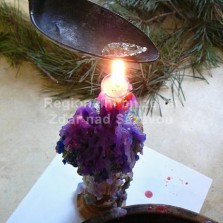 Oblíbené odlévání cínu. Foto: Kamila Dvořáková