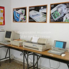 16bitové počítače - kolem roku 1990. Foto: Kamila Dvořáková