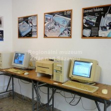 Počítače s operačním systémem Windows 95 a 98. Foto: Kamila Dvořáková
