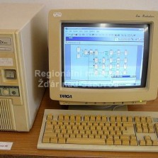 PC s Windows 98. Foto: Kamila Dvořáková