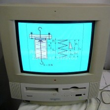 Funkční Apple s disketovou mechanikou. Foto: Kamila Dvořáková