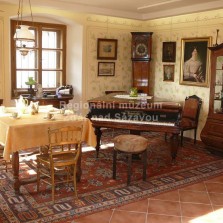 Dokončený parádní měšťanský salón z doby kolem roku 1900. Foto: Kamila Dvořáková