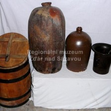 Soudek, zásobnice a hmoždíř. Foto: Kamila Dvořáková