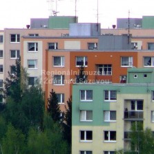 Pestrobarevné zateplené domy - Přednádraží. Foto: Kamila Dvořáková