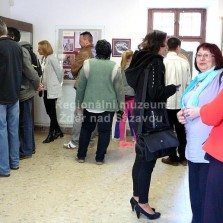 Zábava nad exponáty. Foto: Kamila Dvořáková