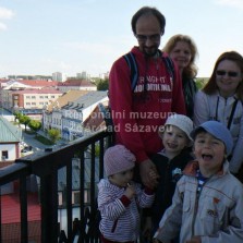 Návštěvníci na ochozu. Foto: Kamila Dvořáková
