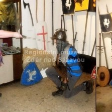 Pasování na rytíře. Foto: Kateřina Omesová