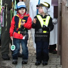 Na masopustní průvod dohlíží policie. Foto: Antonín Zeman