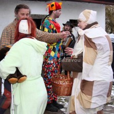 Obchůzka maškar Kadovem pomalu končí. Foto: Antonín Zeman