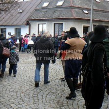 Návštěvníci se scházejí. Foto: Kamila Dvořáková