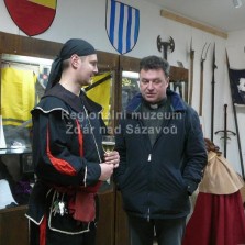 Podívat se přišel i pan farář z kostela sv. Prokopa. Foto: Kamila Dvořáková